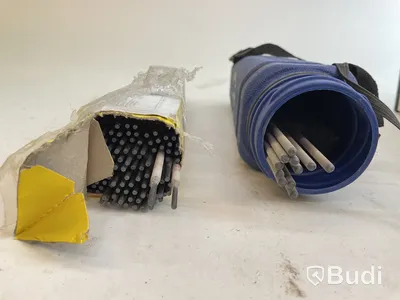 2 st. Elektrodtorkar och svetselektroder, olika märken