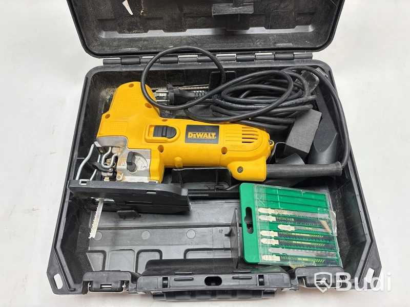 Sticksåg DeWalt DW343