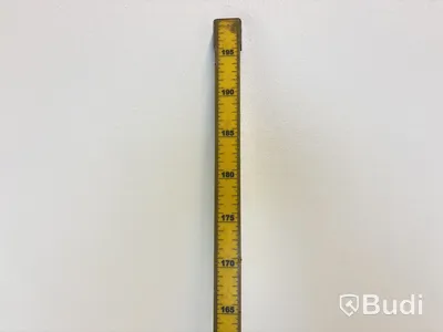 Rotationslaser och lasermottagare Leica, samt stativ och 2 st. laserstänger, olika märken
