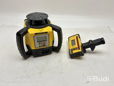 Rotationslaser, lasermottagare och stativ Leica, samt 2 st. laserstänger Hyssna