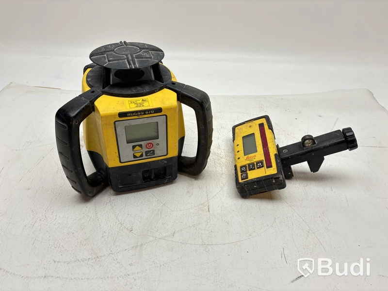 Rotationslaser, lasermottagare och stativ Leica, samt 2 st. laserstänger Hyssna
