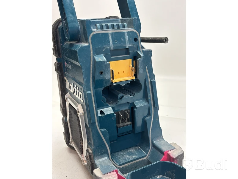 Byggradio Makita DMR108, med batteri BL-1850B