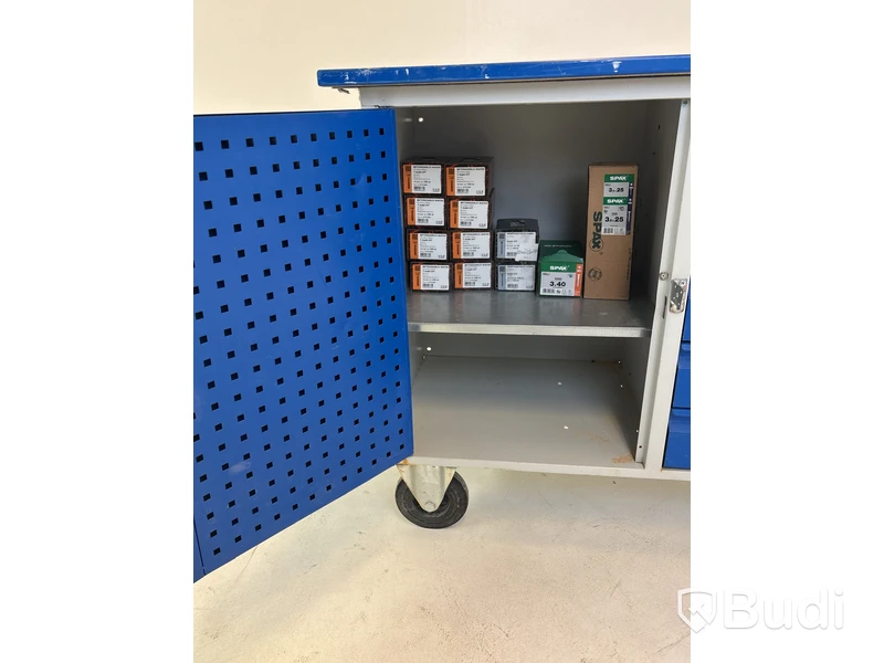 Verktygsbänk Bilka, 93 (H) x 99 (L) x 59 (B), med hjul