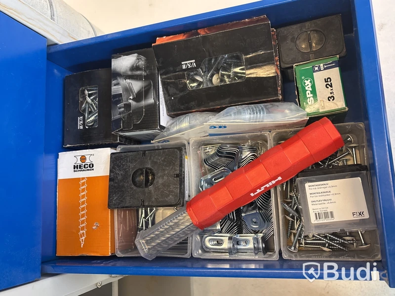 Verktygsbänk Bilka, 93 (H) x 99 (L) x 59 (B), med hjul
