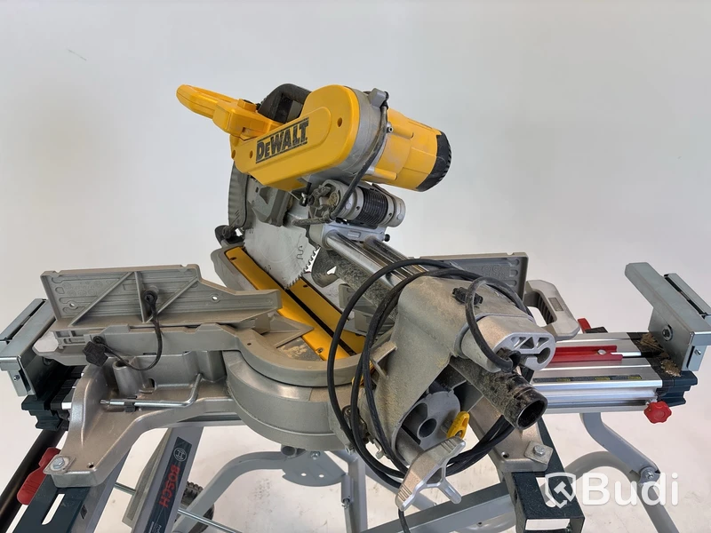 Kap- och gersåg Dewalt DWS780, inkl.  Arbetsbord Bosch GTA 2500W Professional