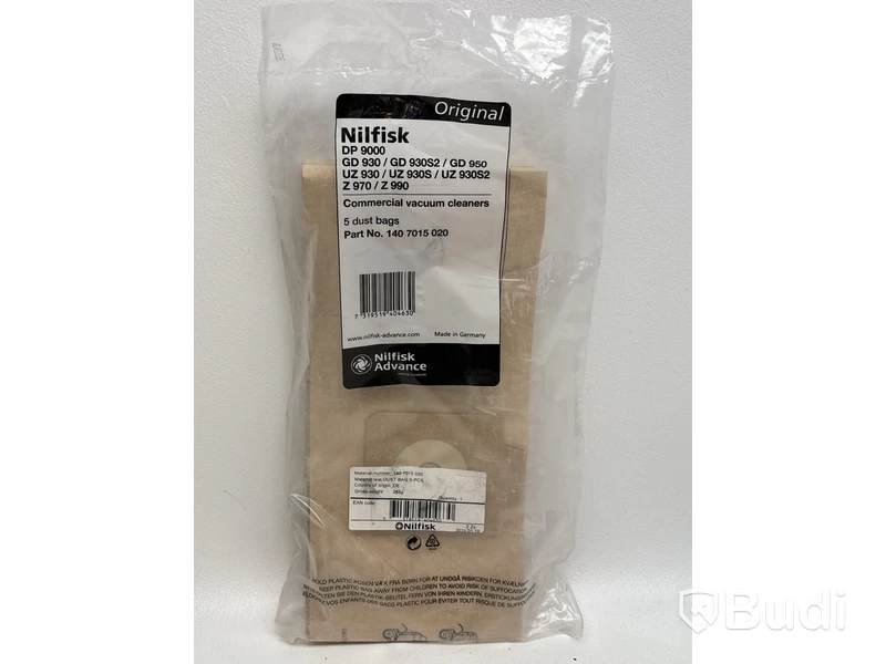 Dammsugare Nilfisk VP930 med 4 st. dammsugarpåsar