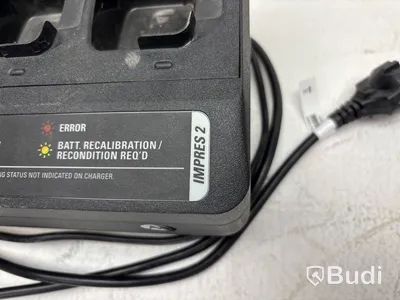 3 st. Walkie Talkie Hytera PD705LT, 2 st. DP2400e med 8 st. monofoner samt 8 st. laddare