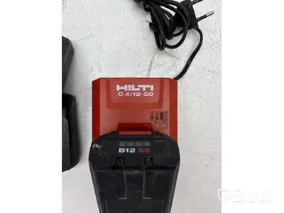 3 st. Batteri Hilti och 1 st. laddare Hilti