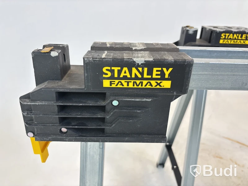 2 st. Sågbockar i metall Stanley Fatmax