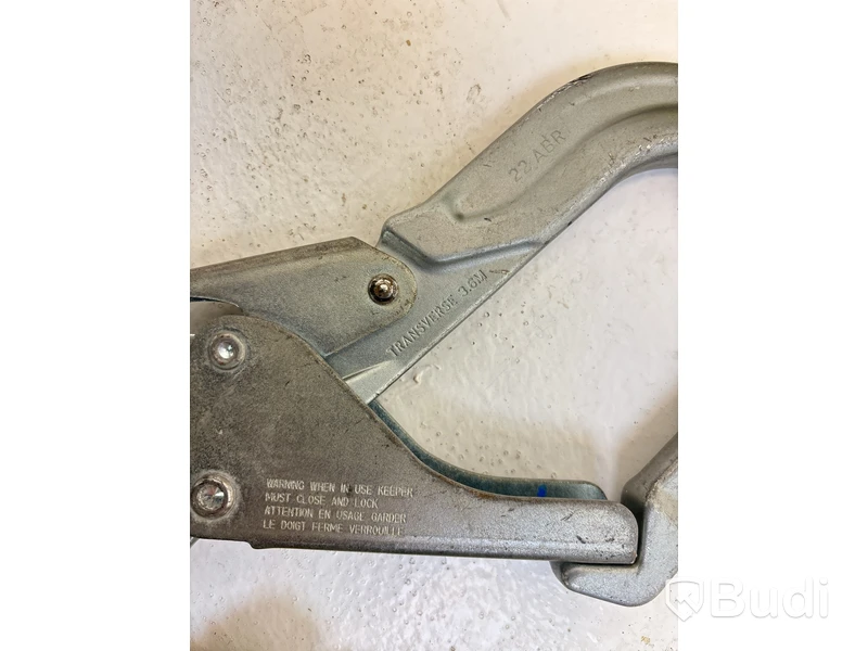 Helkroppssele Petzl, Avao inkl. falldämpare