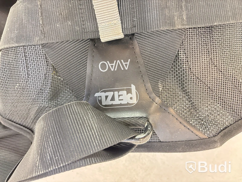 Helkroppssele Petzl, Avao inkl. falldämpare