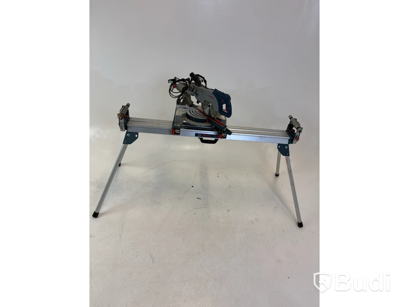 Kap- och Gersåg med stativ Bosch