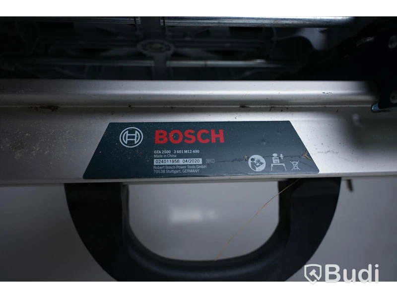 Utdragssåg kap- och gersåg med Stativ - BOSCH GCM 8 SJL Professional och BOSH GTA 2500