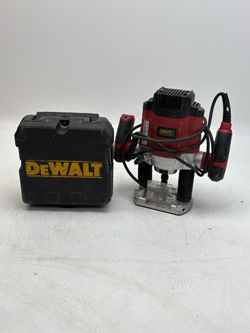 Linjelaser Dewalt och Handöverfräs Mec Tools