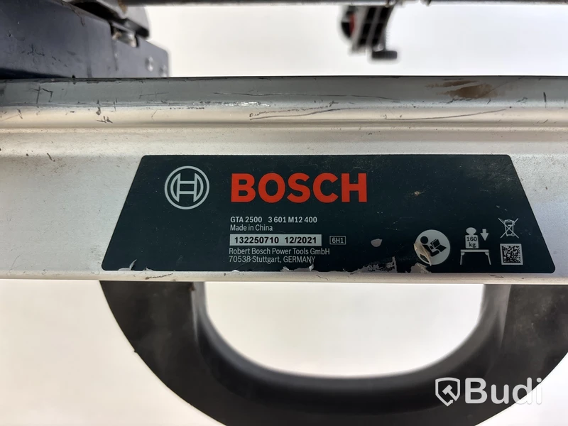 Kap/gersåg och sågbord Bosch
