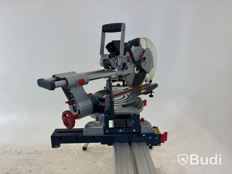 Kap/gersåg och sågbord Bosch