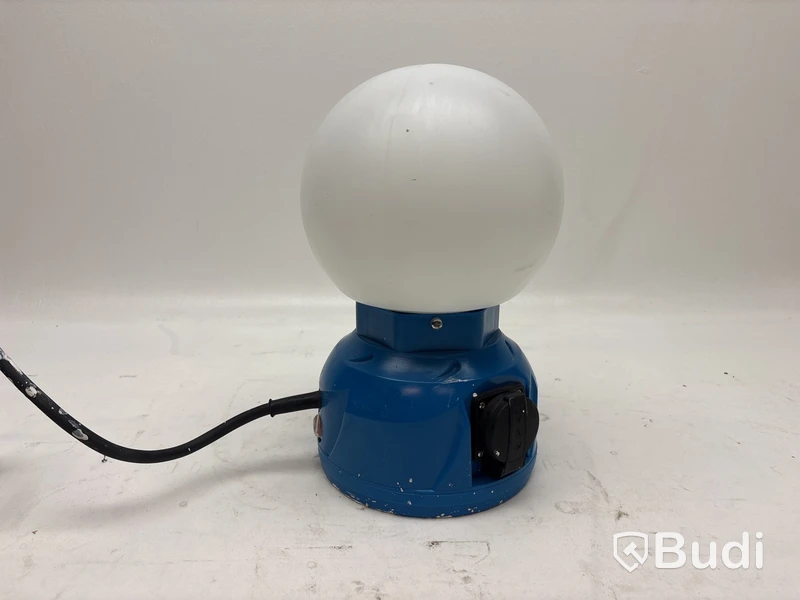 Parti med värmefläktar och lampa