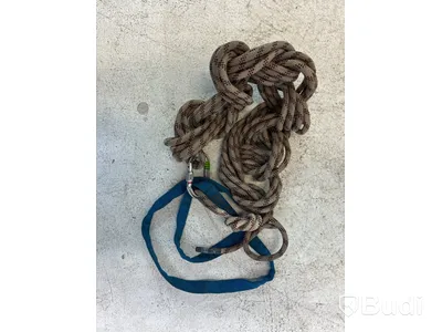 Parti med klätterredskap olika märken