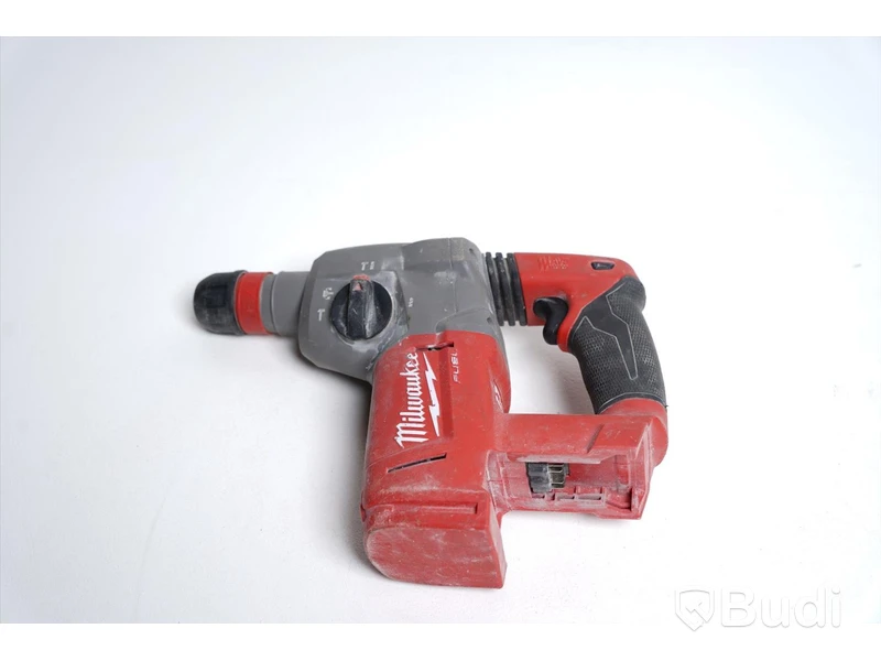 Borrhammare Milwaukee M18 CHX inkl. tillbehör.