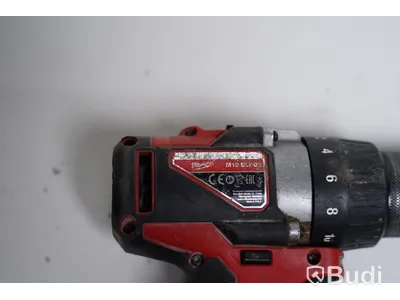 Skruvdragare Milwaukee M18 BLDD2 inkl. tillbehör.