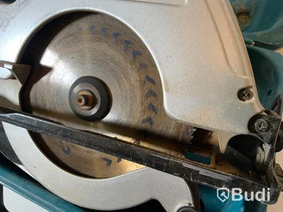Makita 5704R cirkelsåg
