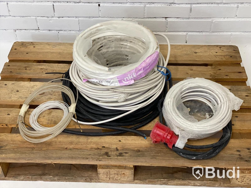 Diverse kabel