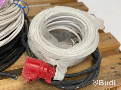 Diverse kabel