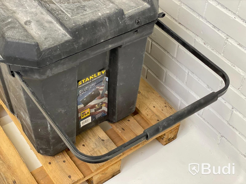 Verktygscase Stanley med byggtillbehör