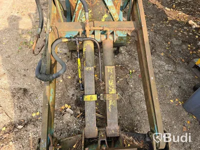 Frontlastare veterantraktor Ålö 1256/57