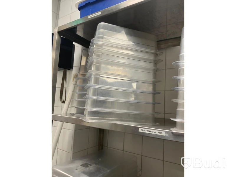 8st Plastkantiner 1/3-100