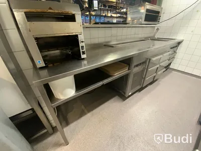 Kylbänk med kylränna och 6st lådor. 2250mm bredd 700mm djup