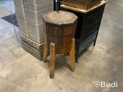 Huggkubb ca 80 cm hög