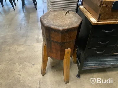 Huggkubb ca 80 cm hög