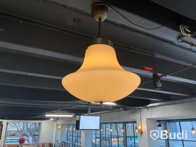 Taklampa ca 40 cm på bredaste punkten