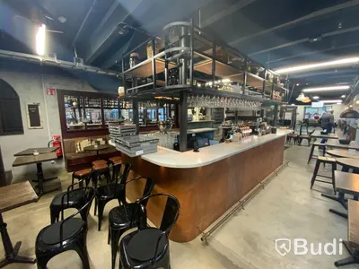 Bar Ö, med marmorskiva, 520x255 med fotstöd