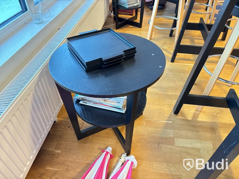 Caféinredning och varor. Stort parti!
