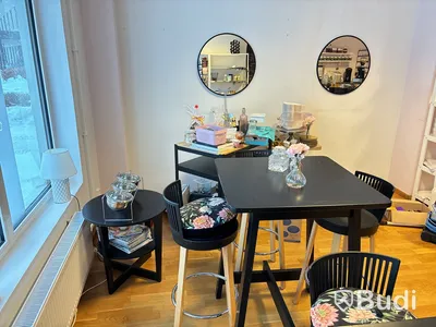 Caféinredning och varor. Stort parti!