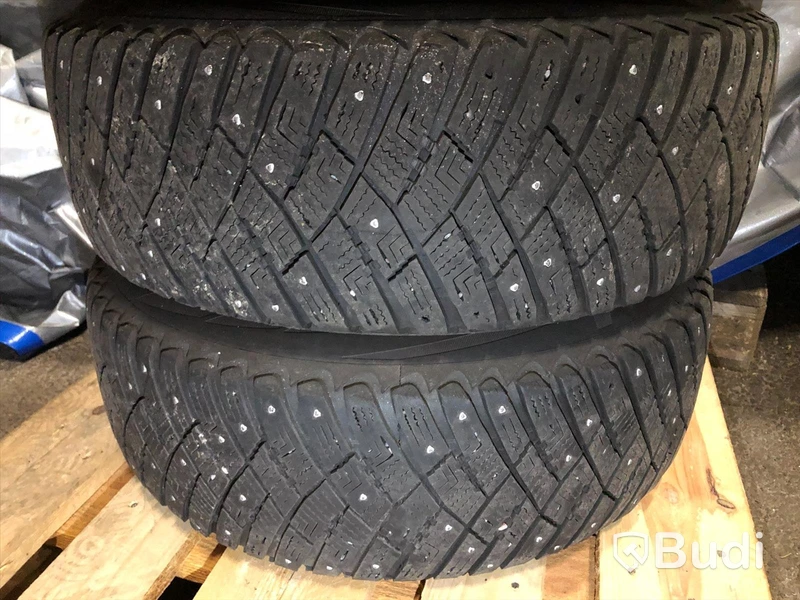 Vintehjul dubbade på alufälg 215/65xR16 Volvo V60, V70, XC70, mfl