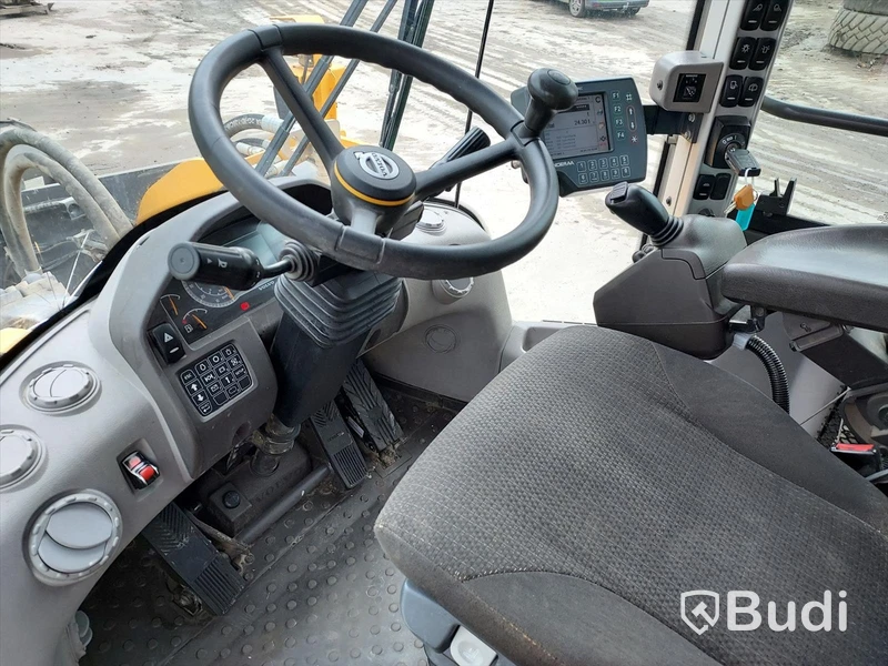 Hjullastare Volvo L180H - 2017