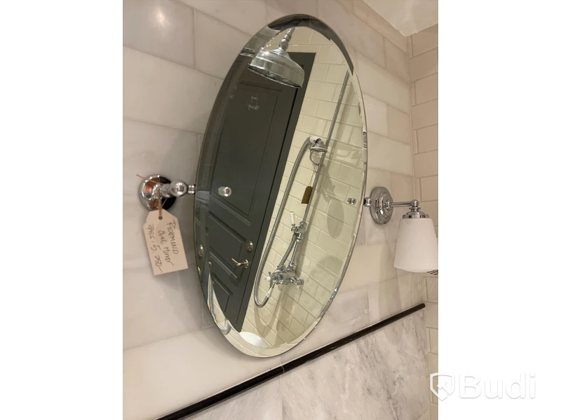 Badrumsspegel Richmond Oval mirror Nypris: 5250 SEK