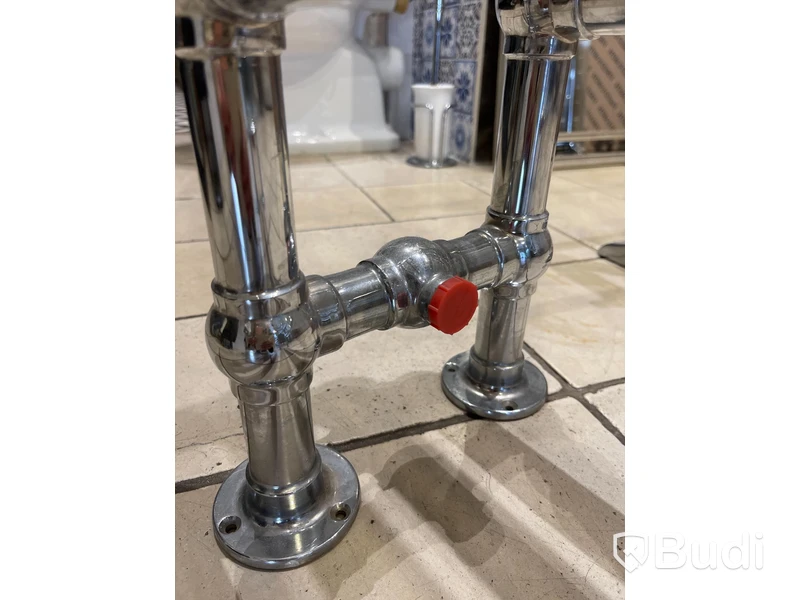 Handdukstork Classic Towel Rail Nypris: 27125 SEK