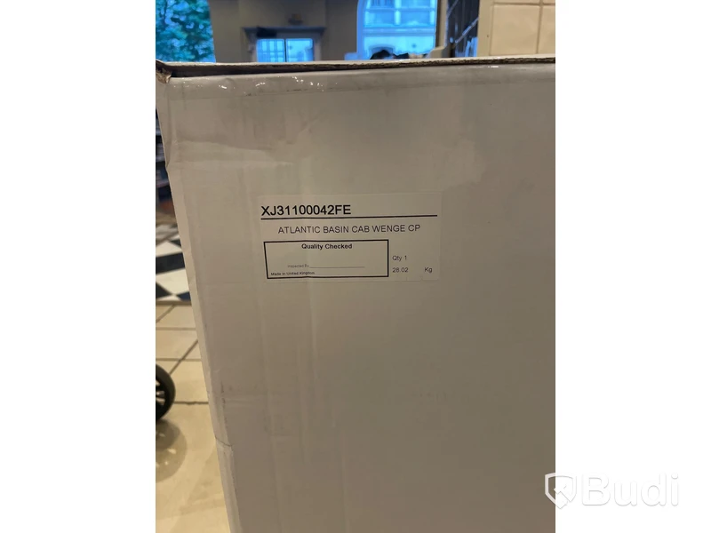 Badrumsmöbel Atlantic Nypris: 39000 SEK