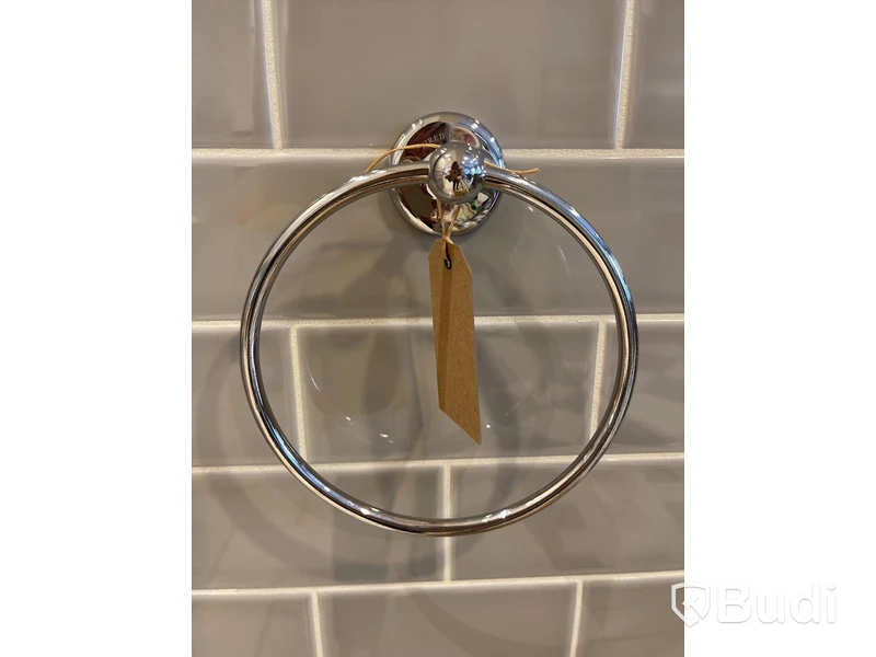 Handduksring Richmond Nypris: 1750 SEK