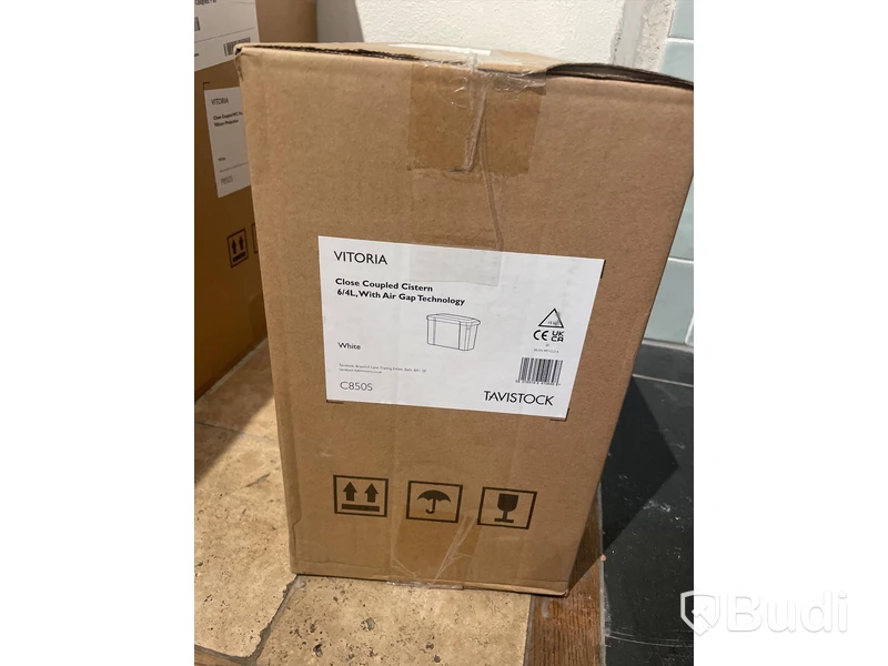 Toalett Vitoria, Nypris: 7000 SEK
