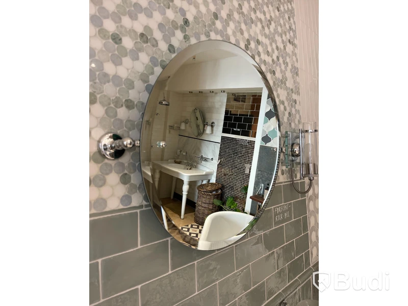 Badrumspegel Round mirror, Nypris: 5250 sek