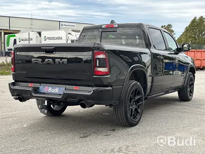 RAM 1500 Crew Cab HEMI 5.7L 4x4 -2022 | LARAMIE Night Edition