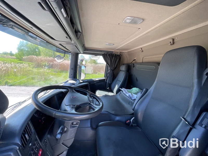 Lastbil Scania P250 LB4X2MNB -2014 | Zepro | Höj & sänk skåp