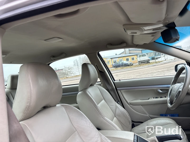 Volvo S80 2.4 (140hk) -2005
