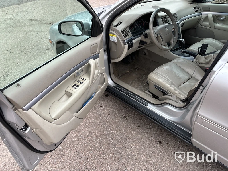 Volvo S80 2.4 (140hk) -2005