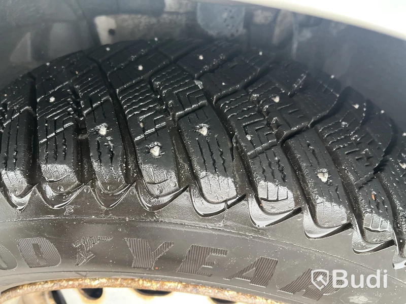 Skåpbil Peugeot Partner 1.6 -2018 BlueHDi | 99hk Reparationsobjekt